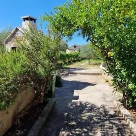 아파트 With Parking Spaces Bilice, Krka - 24275