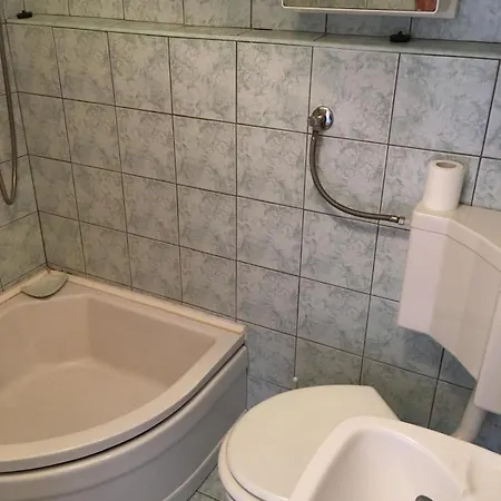 Apartamento With Parking Spaces Bilice, Krka - 24275